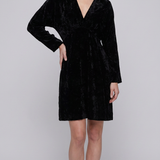 Sandro  Damenkleid – Kurzes Kleid aus geknittertem Samt, Größe 36FR, 8UK, 4US, SFPRO02699