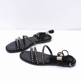 Maje Schwarze Sandalen für Damen mit Strasssteinen und flachem Riemen, Größe 37 (EU), 4 (UK), 6,5 (US) – MFACH00417