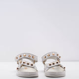 Sandro Damen-Sandalen aus Leder in Ecru mit Nieten, Größe 36 (EU), 3 (UK), 6 (US), SFACH00977